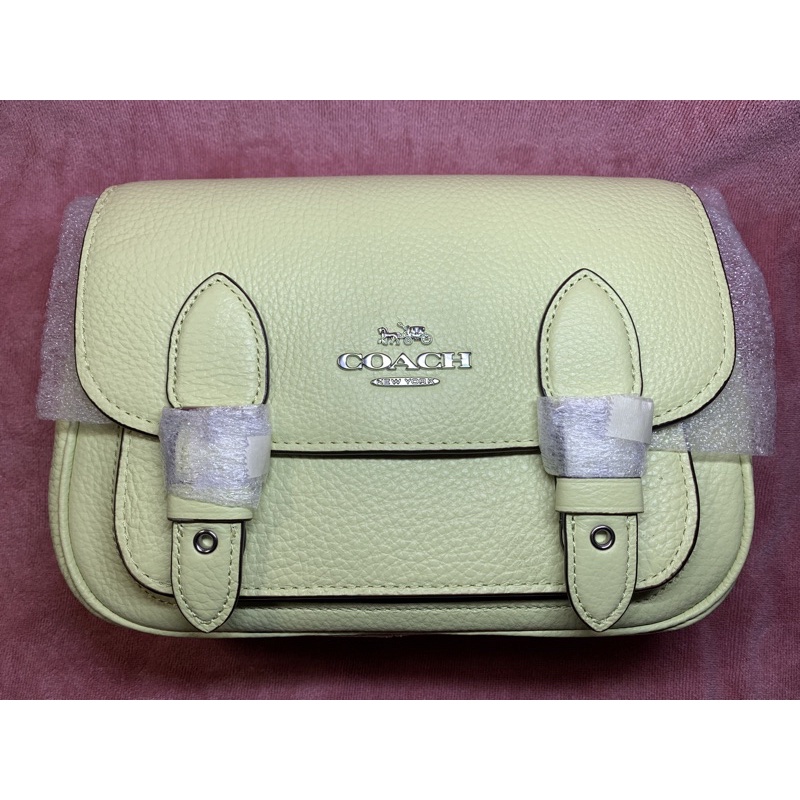 *賣包只為了買包*COACH 全新青蘋果綠郵差包（正品）寬背帶賠售