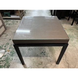 【全國二手傢俱】*樣品屋*強化玻璃面 胡桃木色小茶几/邊幾/矮桌/沙發桌/泡茶桌/二手傢俱/洽談桌/二手床邊桌/玄關桌