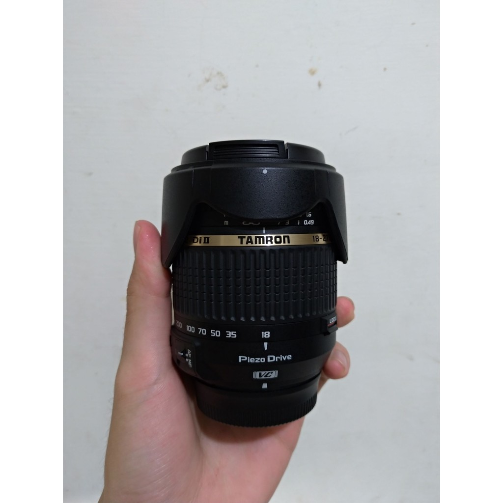 Tamron AF 18-270mm F3.5-6.3 Di II VC PZD B008N