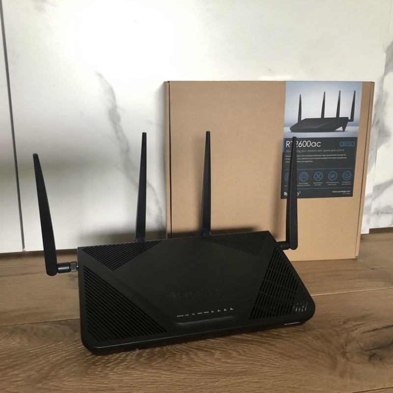 Synology RT2600ac WIFI 路由器 分享器