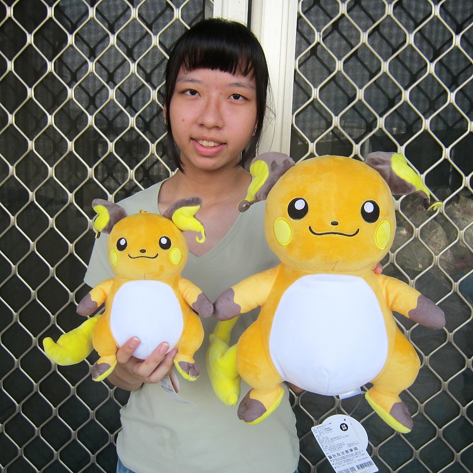 雷丘娃娃 正版雷丘玩偶 6吋 12吋 神奇寶貝 寶可夢 娃娃~精靈寶可夢 pokemon 神奇寶貝雷丘玩偶 皮卡丘寶可夢