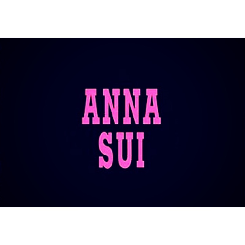Anna Sui 專櫃立架