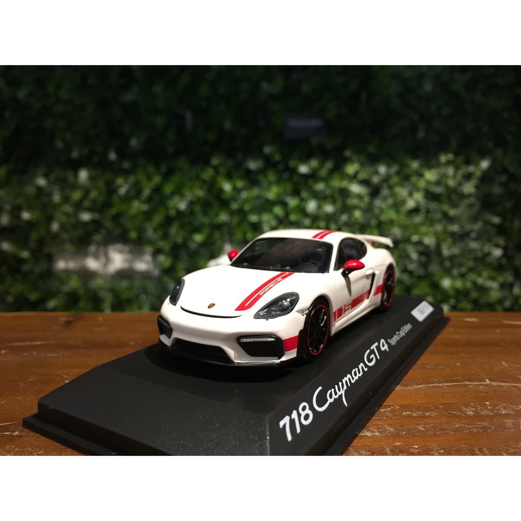 1/43 Minichamps Porsche 718 Cayman GT4 SportsCup WAP020【MGM】