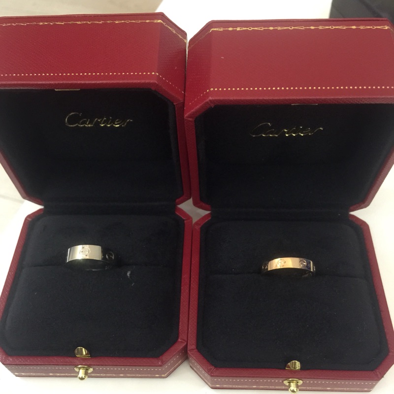 Cartier Love系列婚戒