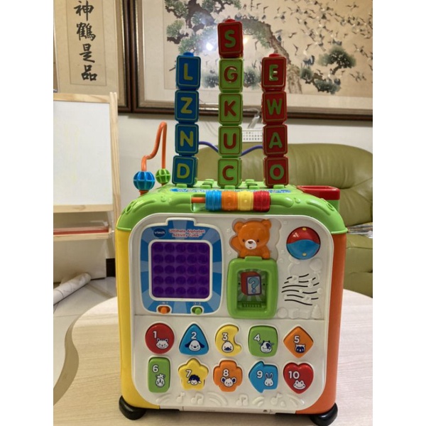 Vtech 5合1多功能字母感應積木寶盒