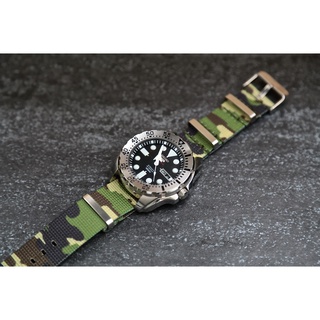 22mm 綠色系迷彩 超值精選G10 nato zulu 高質感james bond尼龍帶~不鏽鋼製錶圈
