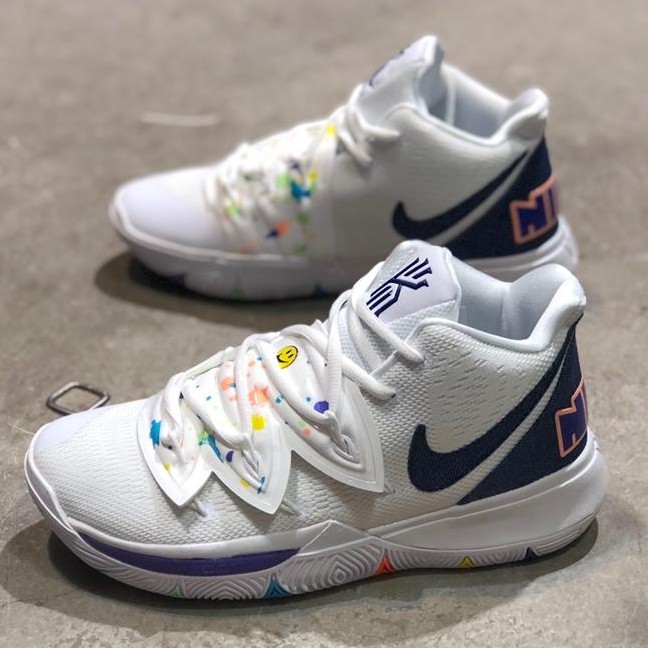 kyrie 5 have a nike day gs