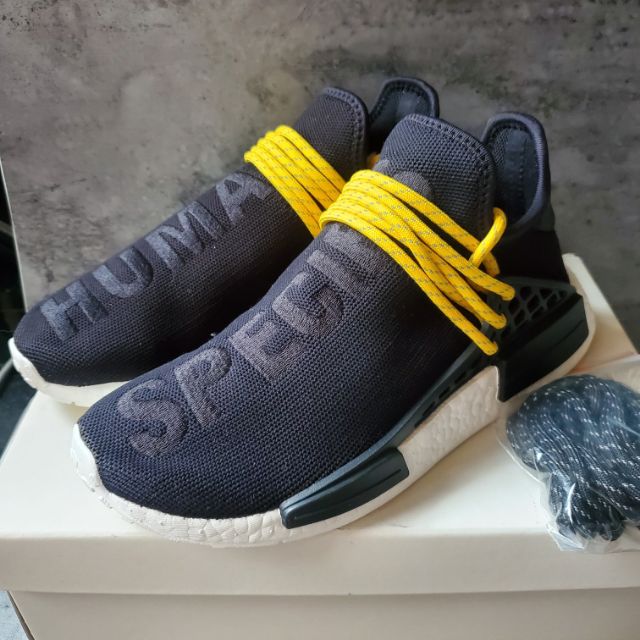 愛迪達Adidas x Pharrell Williams菲董聯名 NMD Hu初代黑運動鞋 (US6.5)