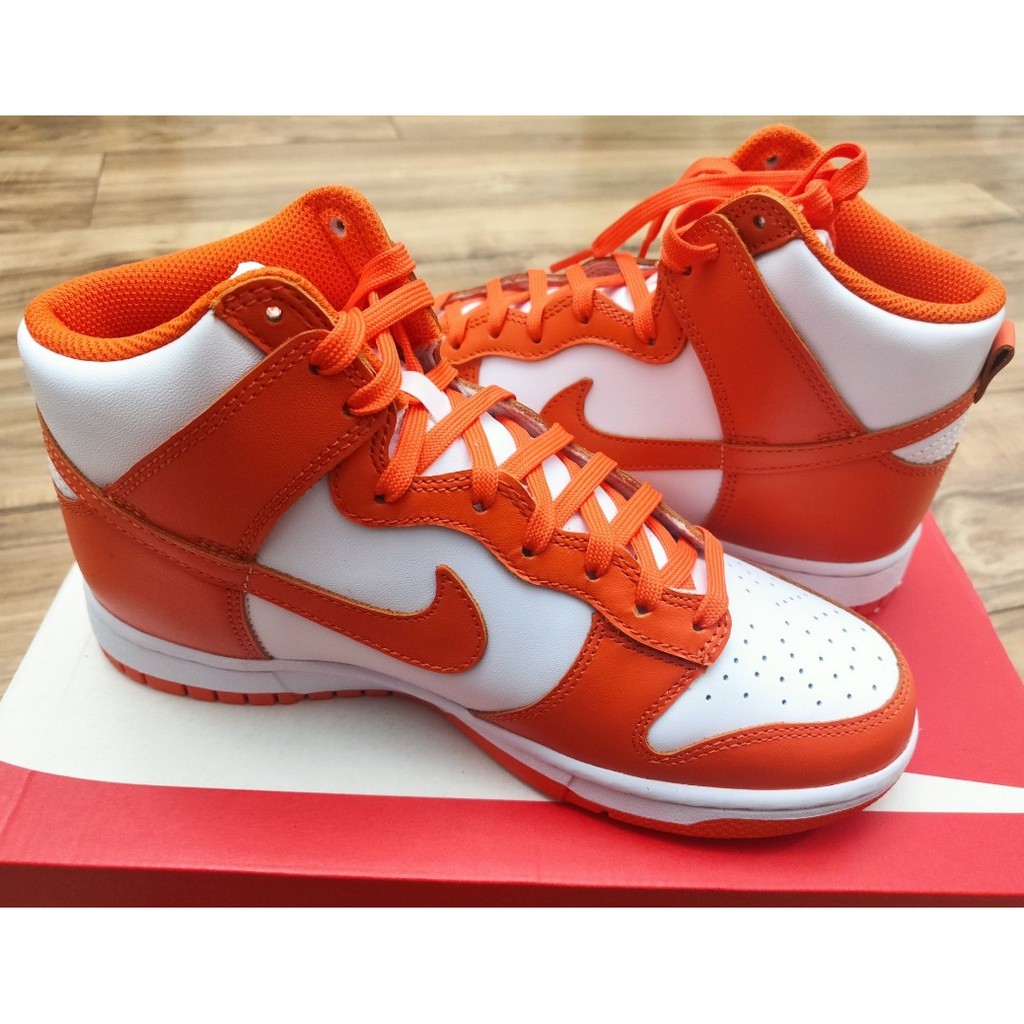 nike retro orange