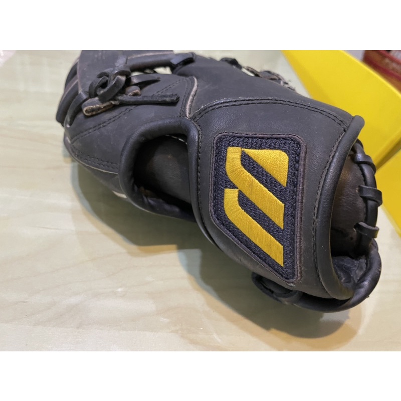 美津儂棒球雙十字型手套/10.5吋/二手手套