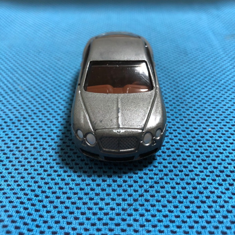 Tomica BENTLEY CONTINENTAL GT（2009年）