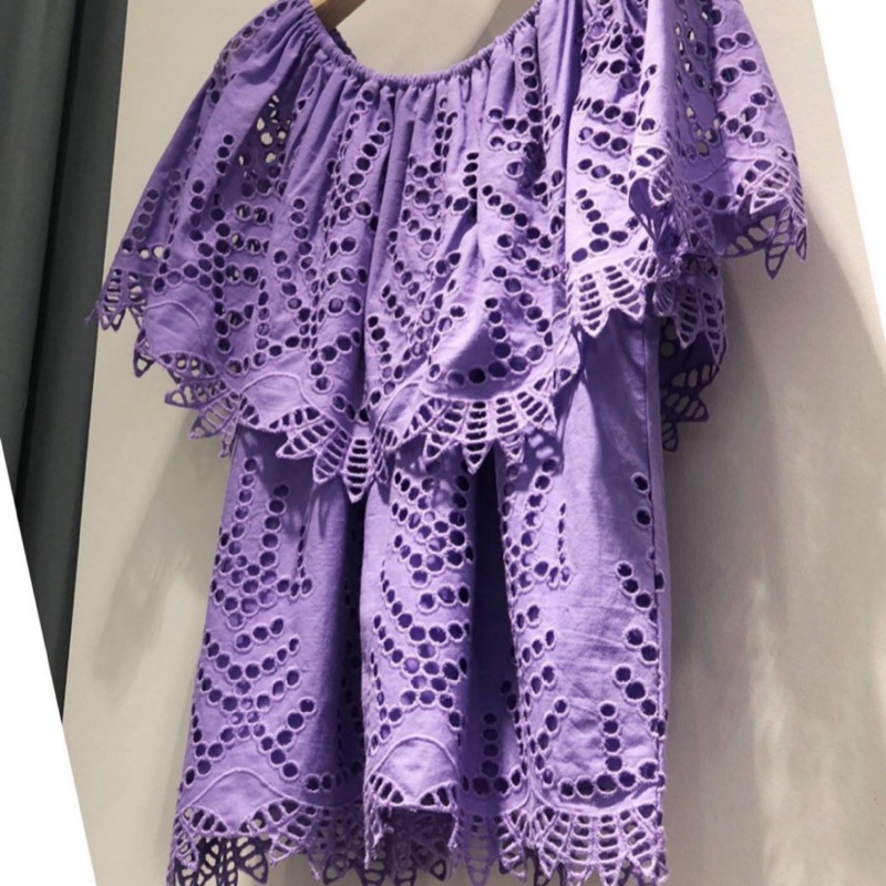轉 Fiona’s collection 紫色雕花上衣