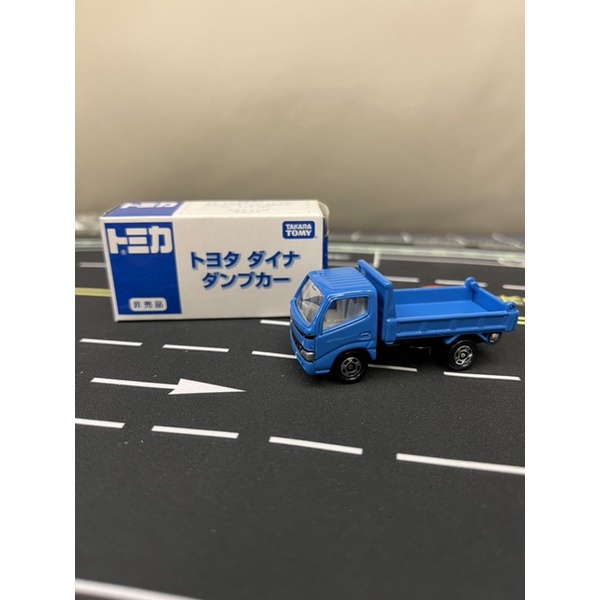 (全新現貨）TOMICA 會場 非賣品 26 Toyota 藍色 砂石車 盒況車況如圖 最後一台錯過可惜 快速出貨
