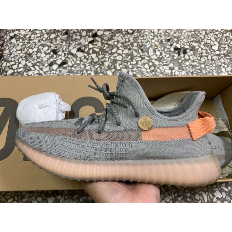 降價 快來帶走 二手商品ADIDAS YEEZY BOOST 350 V2 歐限 US11.5