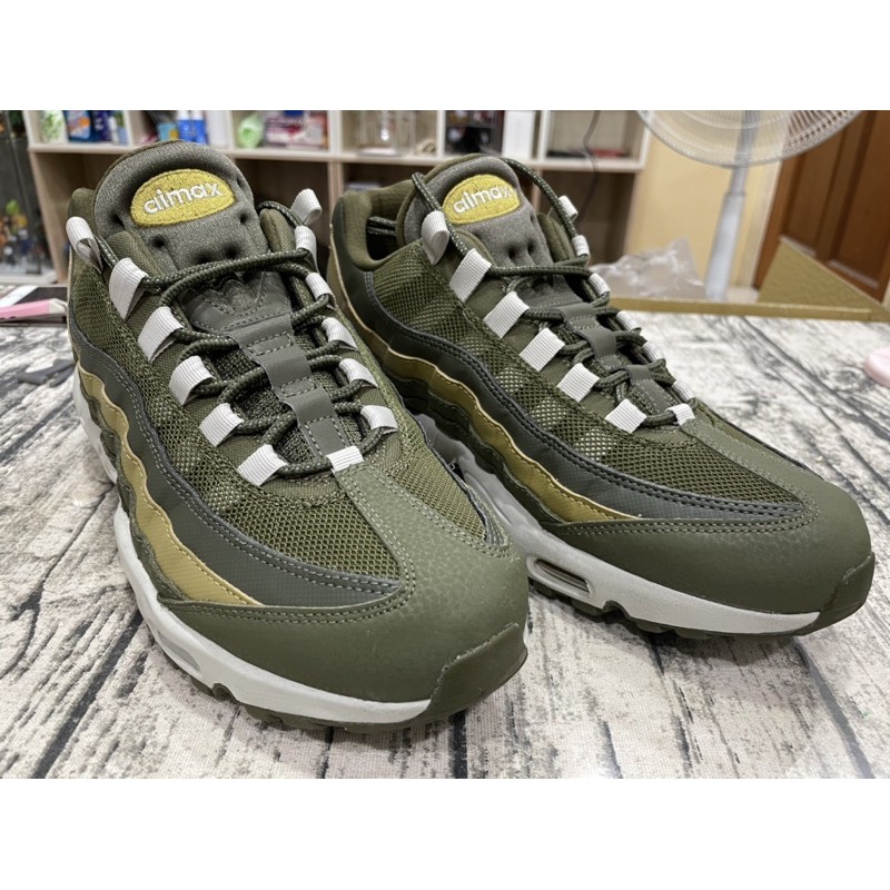 NIKE AIR MAX 95 軍綠