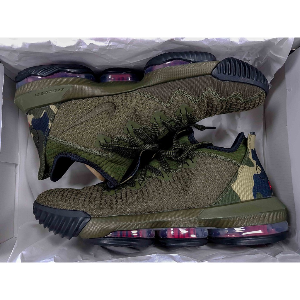 超夯二手90%新NIKE LEBRON 16 LOW EP CAMO 墨綠黑 迷彩 LBJ US10.5