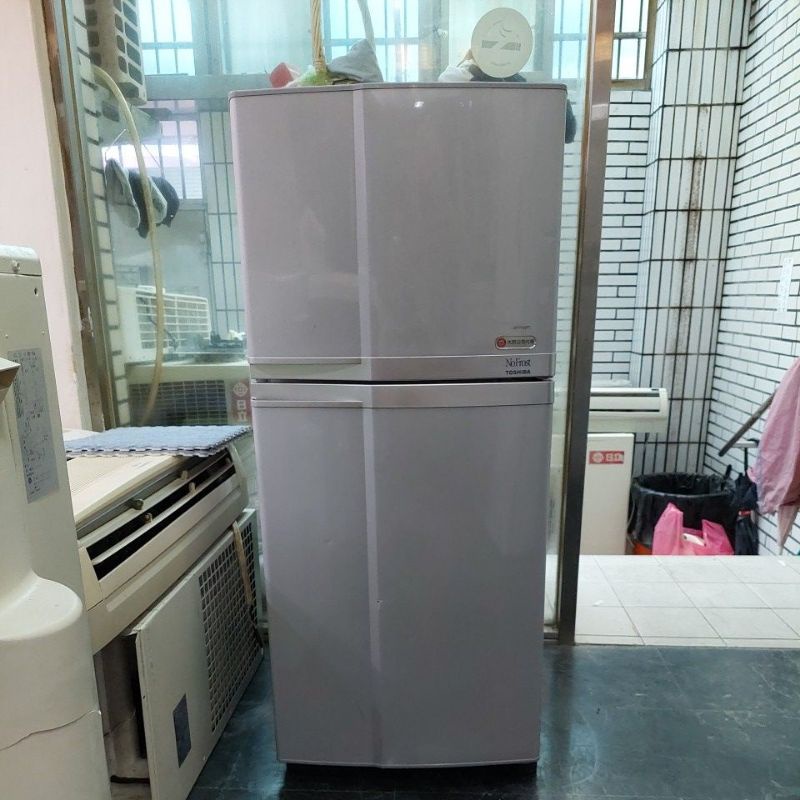 日本東芝120公升雙門冰箱