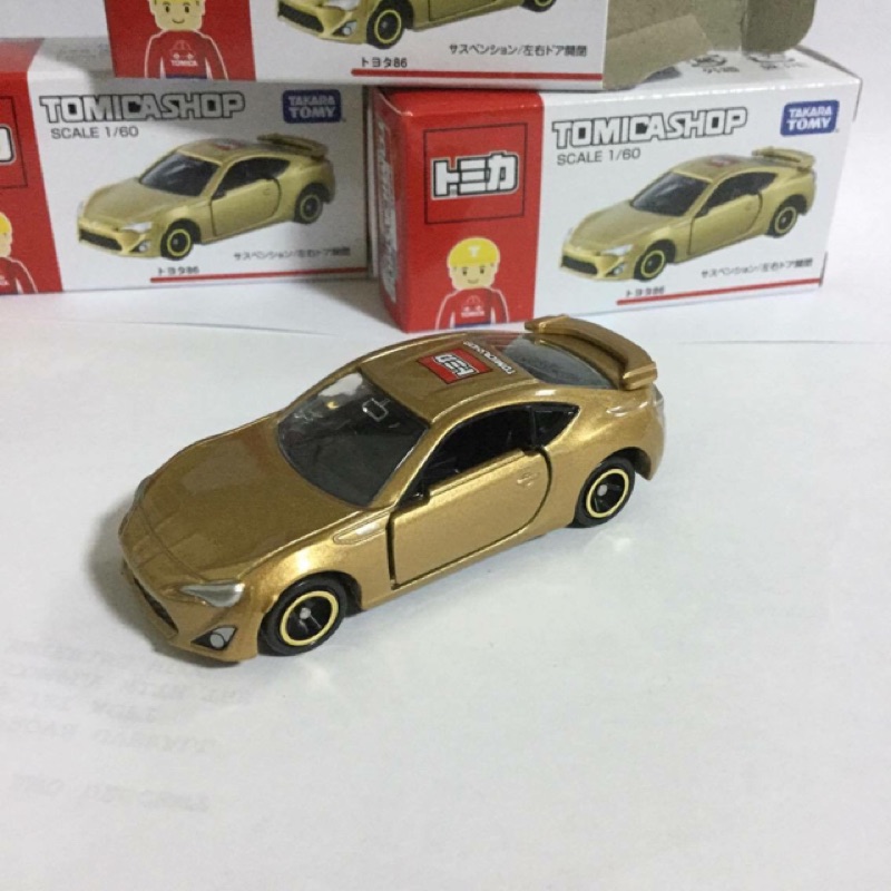 Tomica shop限定 金色86