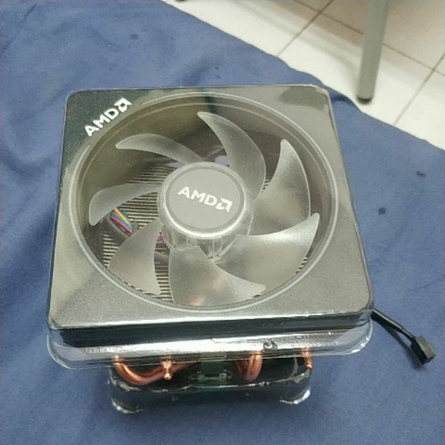 Amd 3800x RGB原廠散熱器