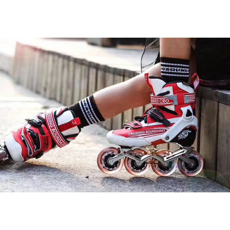 ⚡️【閃電直排輪】MST CB聯名款紅白色 頂級碳纖直排輪鞋 平面花式 競速 溜冰鞋 成人輪舞專用鞋款 訂製款
