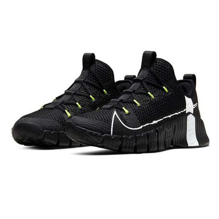 nike free metcon black