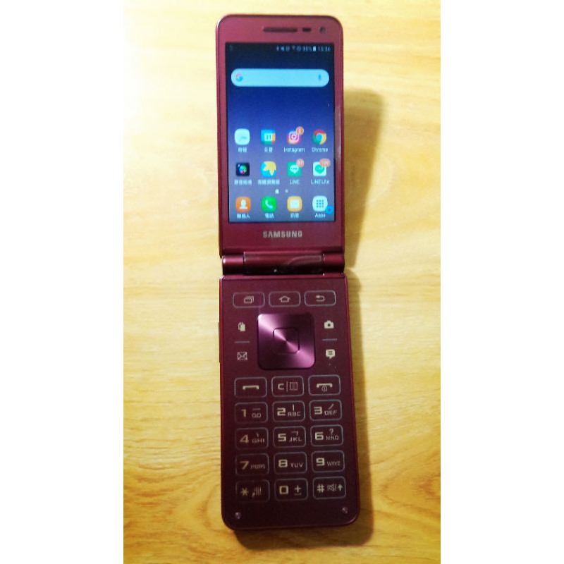 三星Galaxy Folder2摺疊智慧型手機（9.8成新，附充電器、充電線及耳機，Samsung Folder 2）
