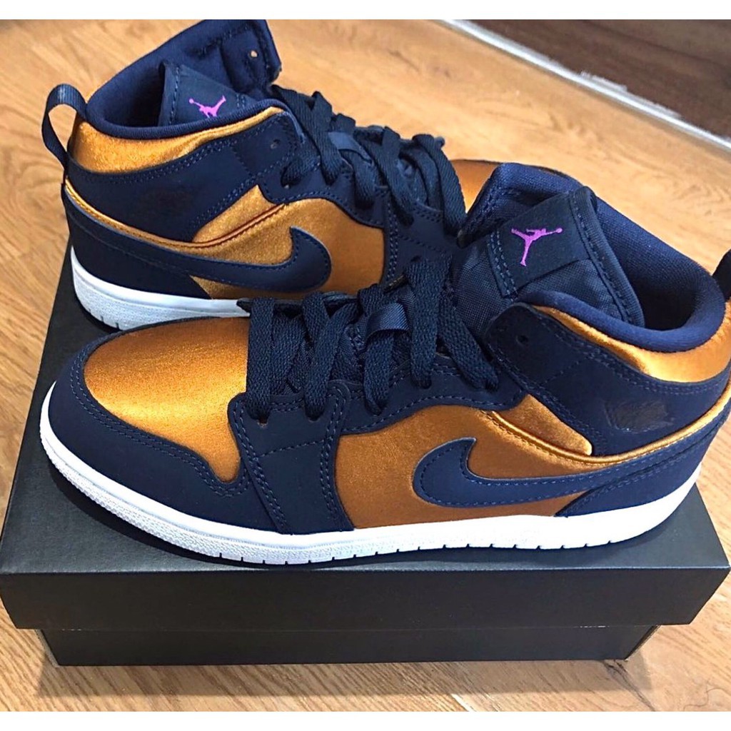 jordan 1 mid obsidian desert ochre