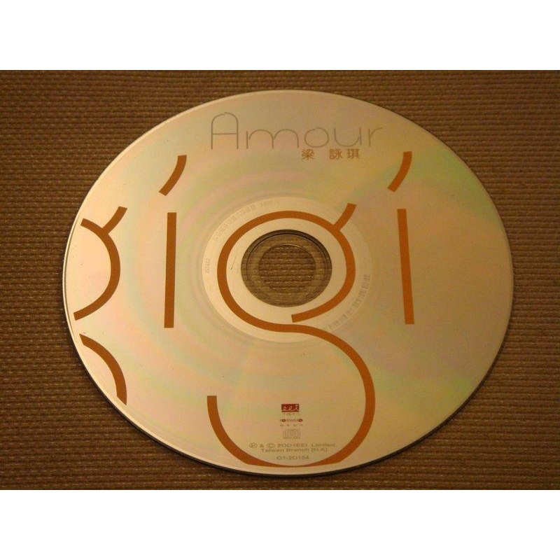 梁詠琪《Amour》2001年 豐華唱片 - 二手CD 裸片