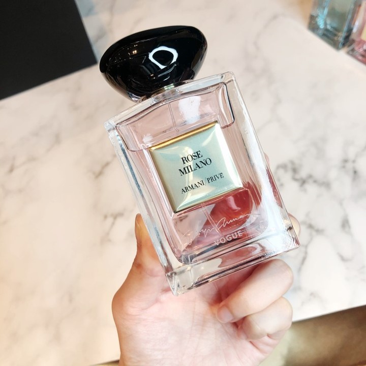 rose milano armani