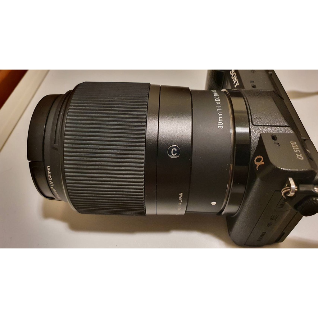 二手 SONY A5100類單番數位相機送相機套 (價格不含鏡頭)