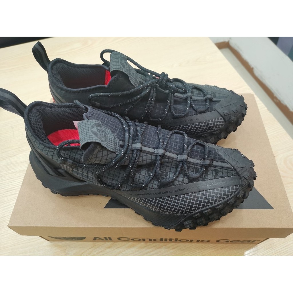 nike mountain fly low gtx