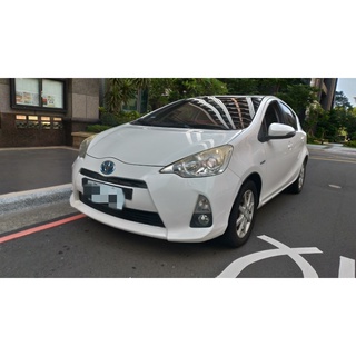 2013 #TOYOTA #PRIUS C 1.5 #油電車 CP值超高 大電池已更換 無待修 認證中古車
