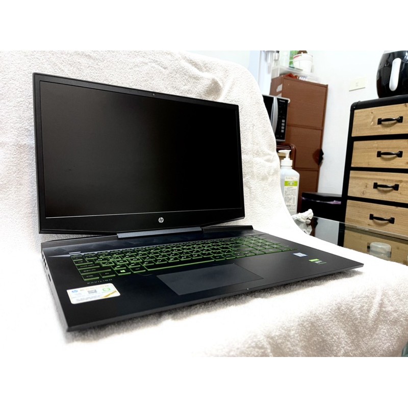 HP Pavilion Gaming 17 cd0024tx 電競筆電