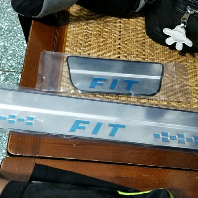 Fit3 3.5外門檻不鏽鋼飾條