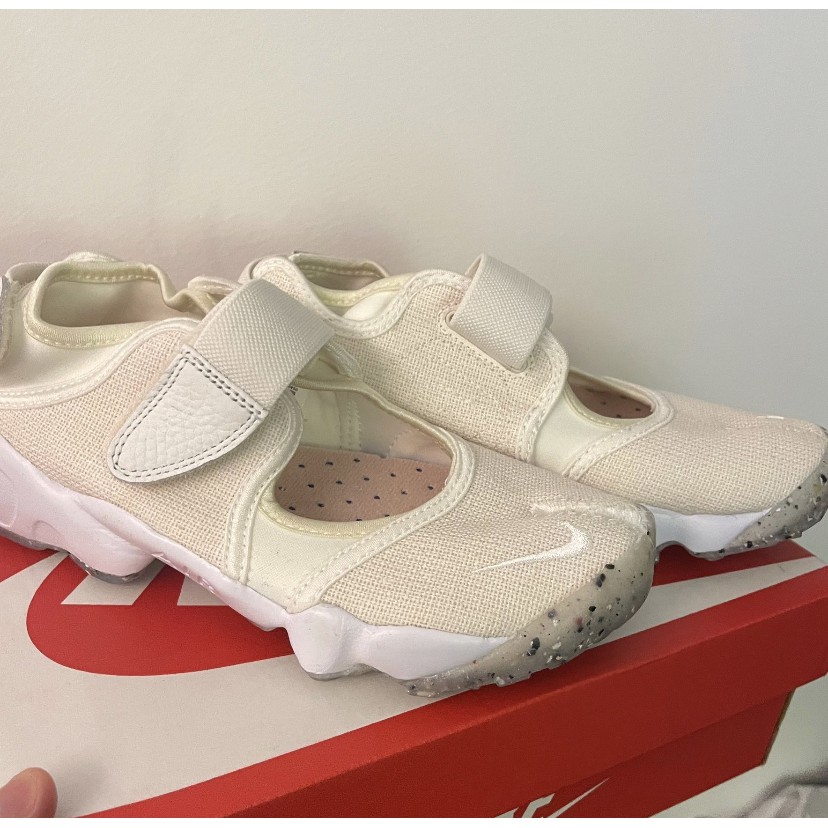 全新 Nike Air Rift 米白 女款 DJ4639-121 休閒鞋 現貨