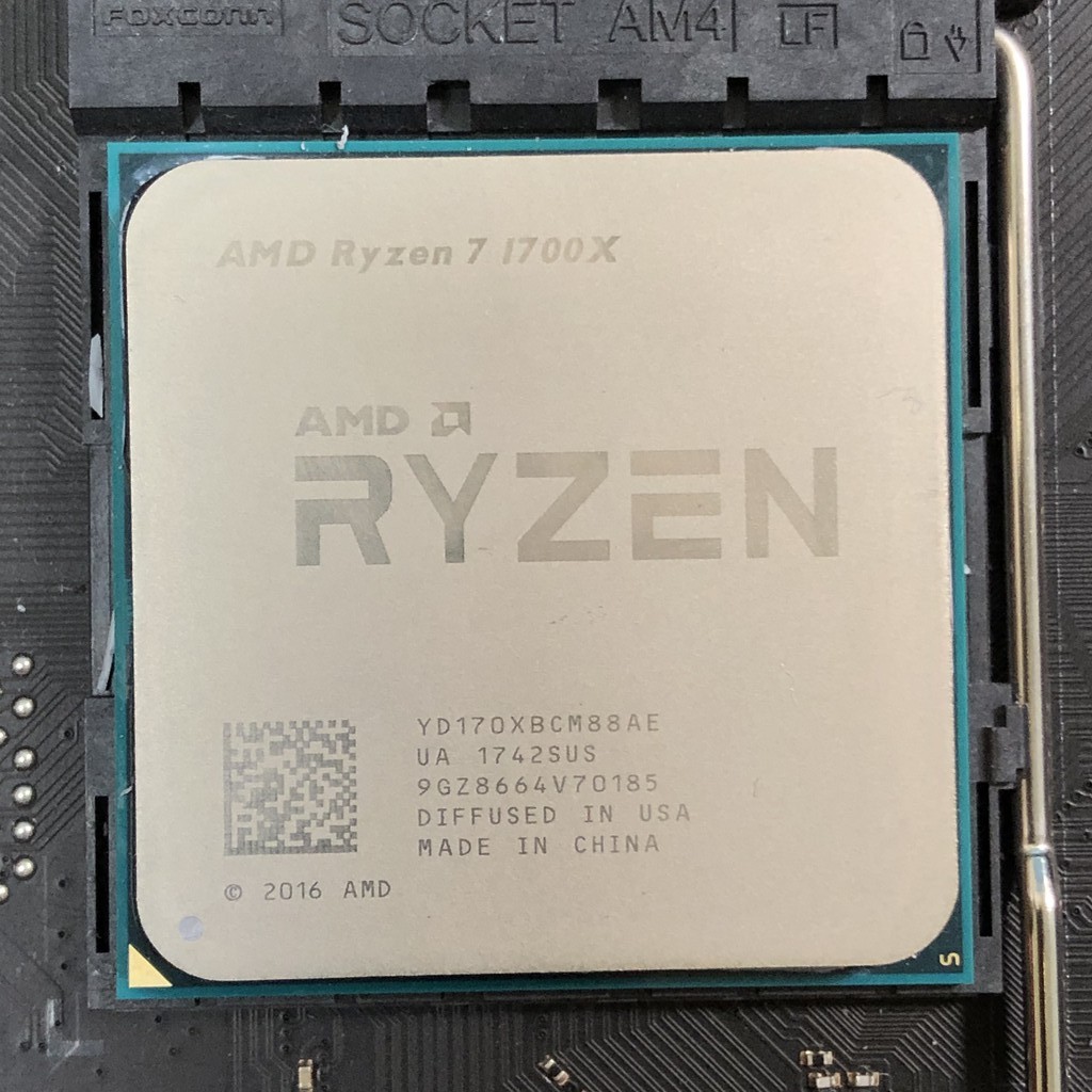 Ryzen 1700X + ASRock Fatal1ty X370 Gaming K4 (非2700X, 5800X)