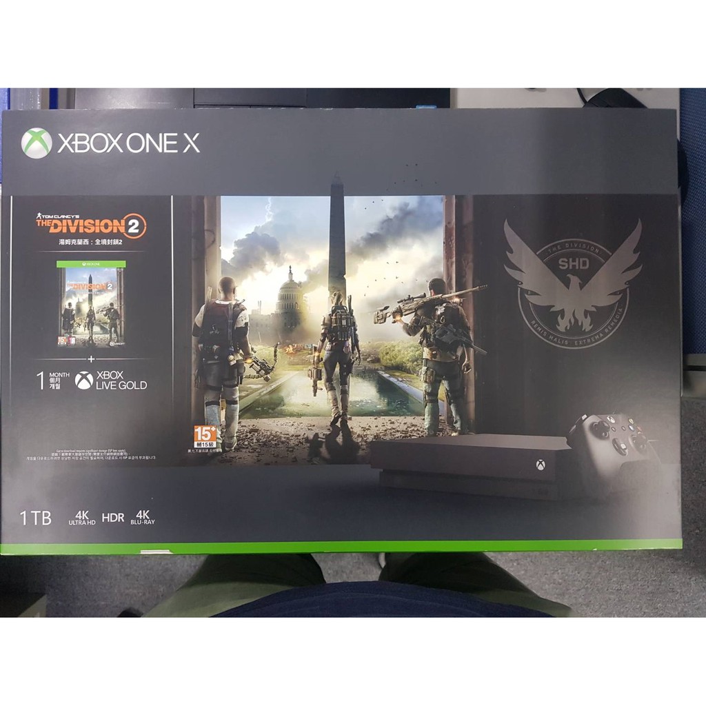【Microsoft 微軟】全新未拆封Xbox One X 1TB(湯姆克蘭西：全境封鎖 2 同捆組)(黑色)