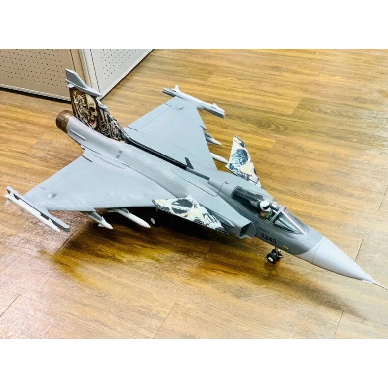 (飛恩模型) 風范 全新 70mm JAS39 / JAS-39 鷹獅 ( 北約老虎會塗裝)