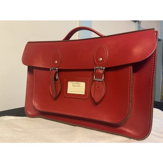 【The Leather Satchel Co.】15吋 英國手工牛皮劍橋包 手提包 肩背包 多功能三用包（氣質紅）