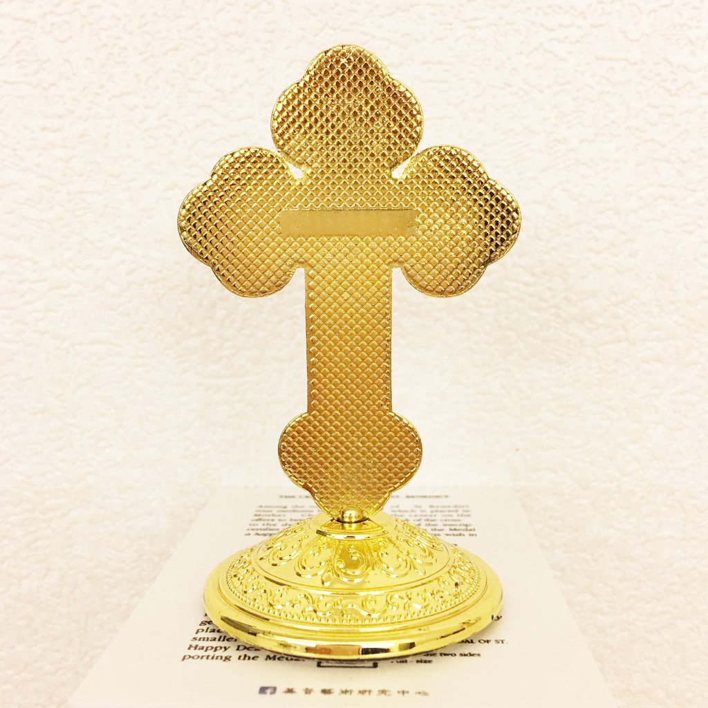 Jesusart 天主教聖物真福八端鎏金神貧耶穌苦像十字架擺飾 蝦皮購物