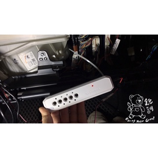 銳訓汽車配件精品-沙鹿店 2012 Toyota Prius 安裝 車美仕 臭氧負離子空氣清淨機