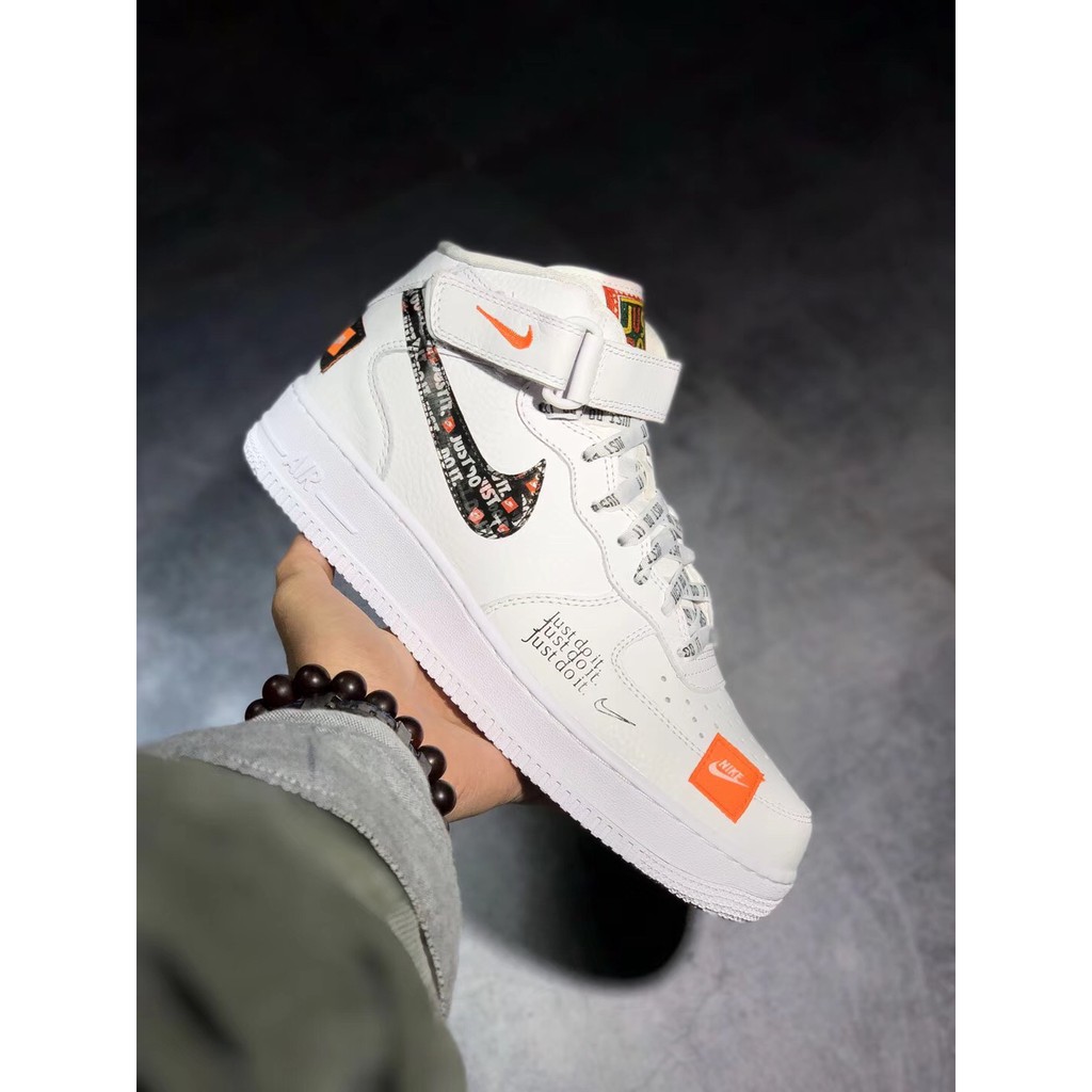 nike air force 1 mid retro