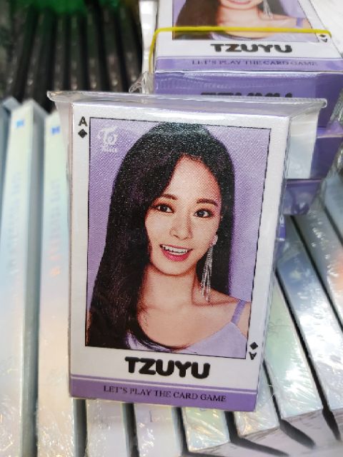 Twice 撲克牌的價格推薦 21年9月 比價比個夠biggo