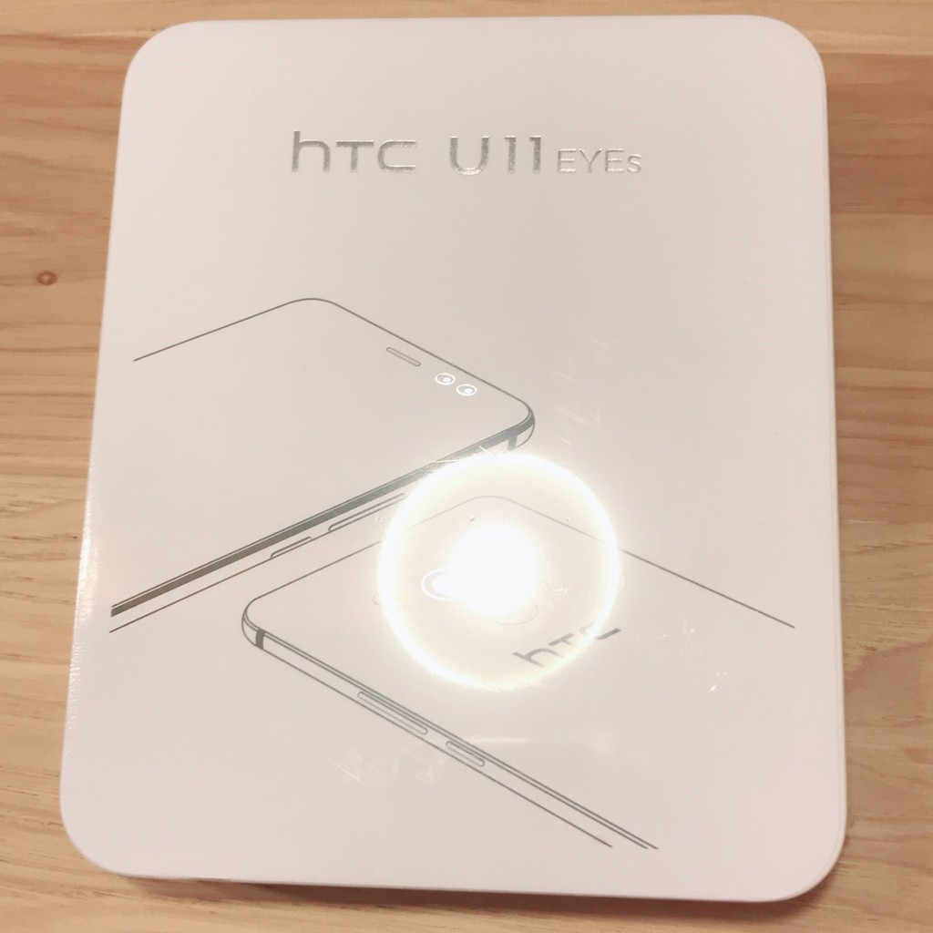 HTC U11 Eyes 4G/64G 智慧旗艦機 貴族黑 新機未拆封