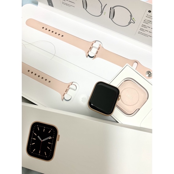 Apple Watch 6 金色40mm（保固到2022/2）全機無傷、完整盒裝