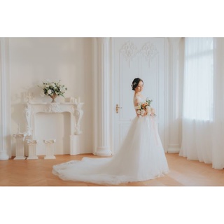 [二手/捨愛出售] 婚禮/個人紀念照 一字領白紗蕾絲禮服