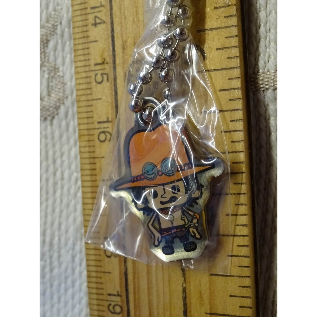 日本帶回 海賊王 喬巴 魯夫 索隆  娜美 艾斯 手機吊飾 拉鍊頭 鑰匙圈 小物、公仔。只要是你喜歡的，它就是寶貝！