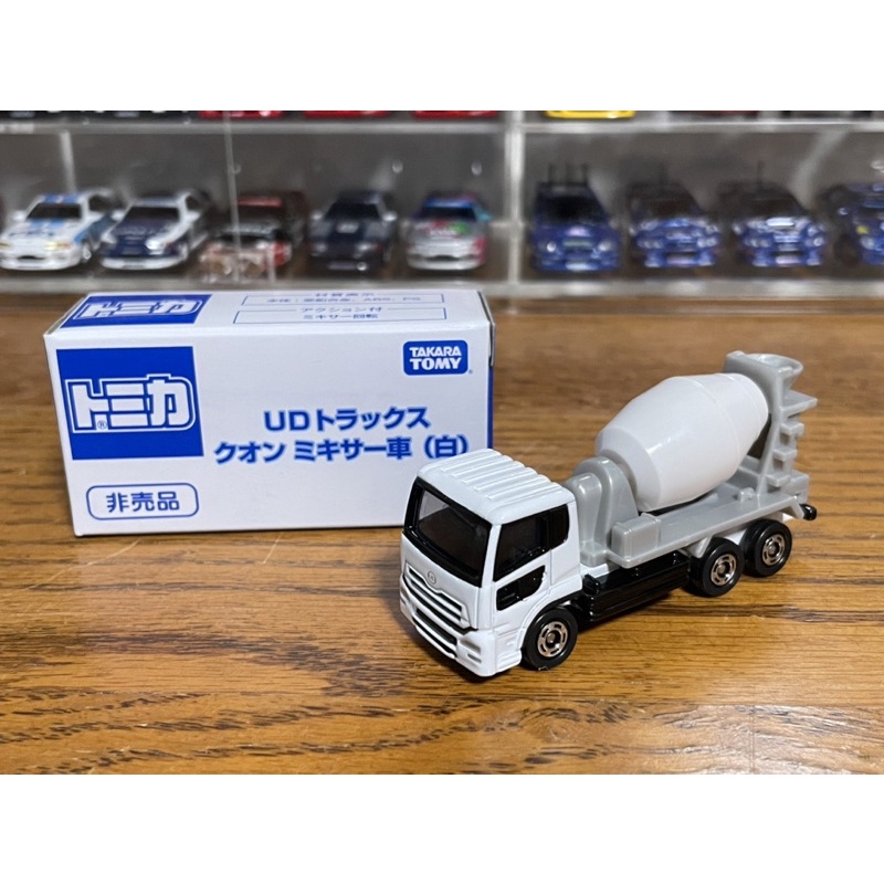 Tomica 大阪會場 限定 UD Truck Quon Mixer 非賣品