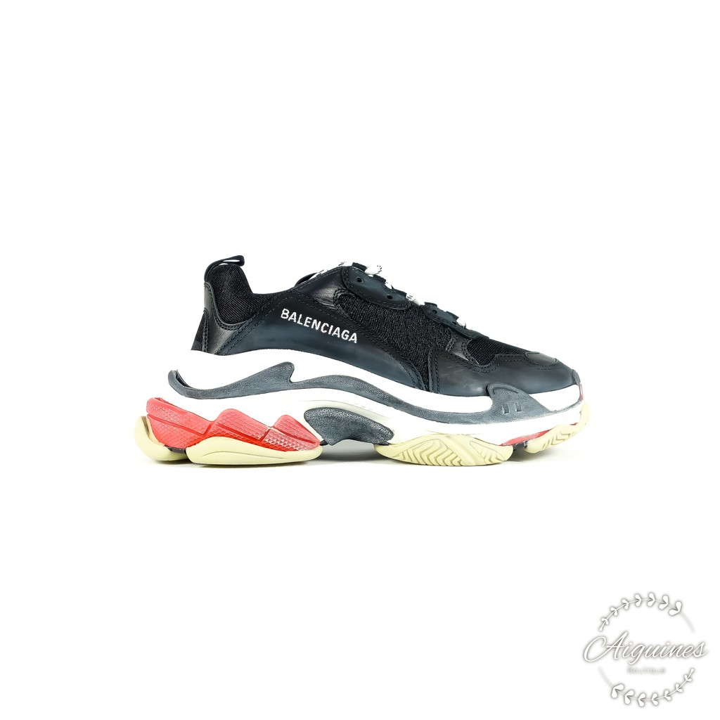 balenciaga triple s og color