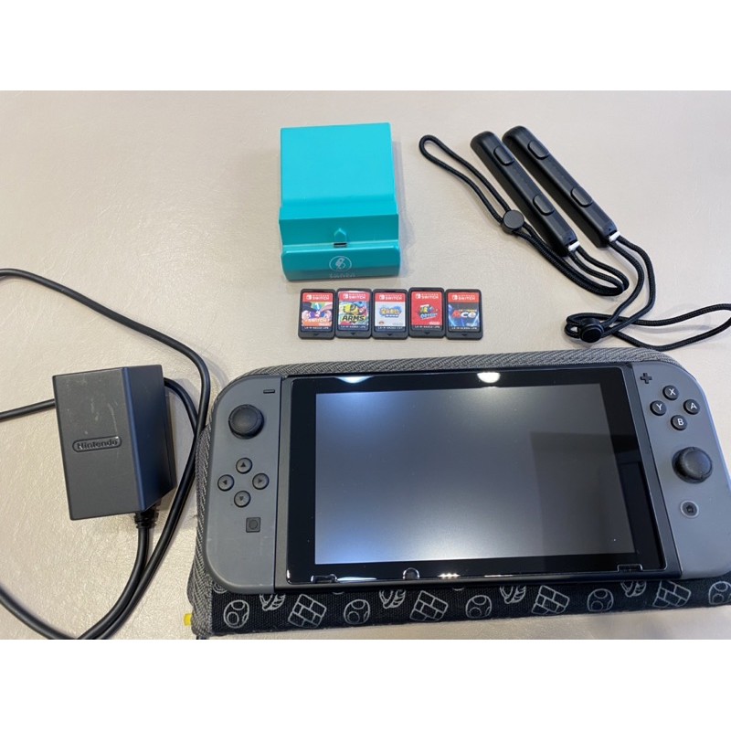 ［已預訂］Nintendo Switch 灰色joy-con +遊戲